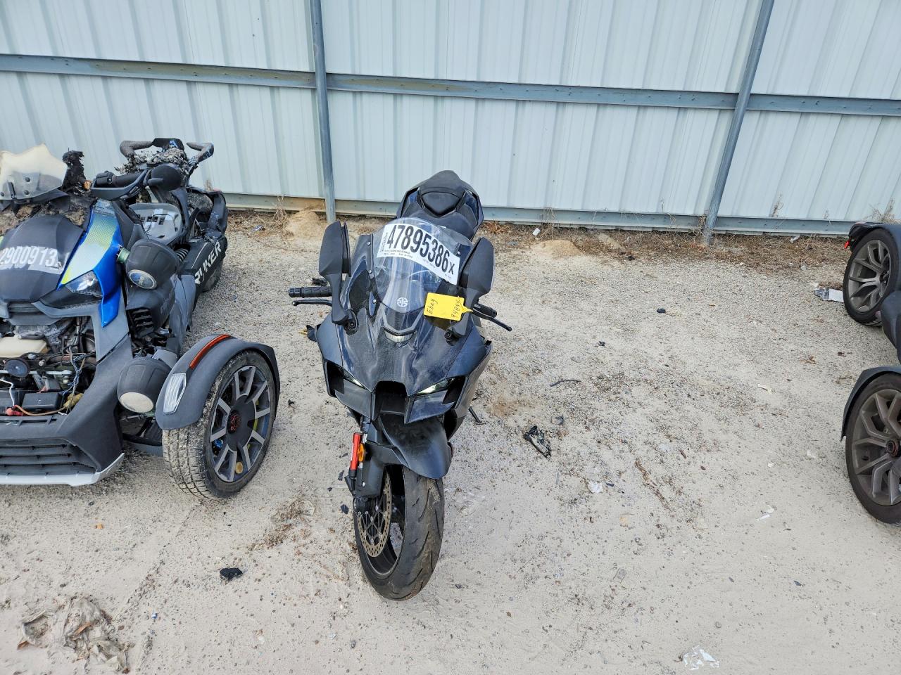 KAWASAKI ZX1002 2025 — 3