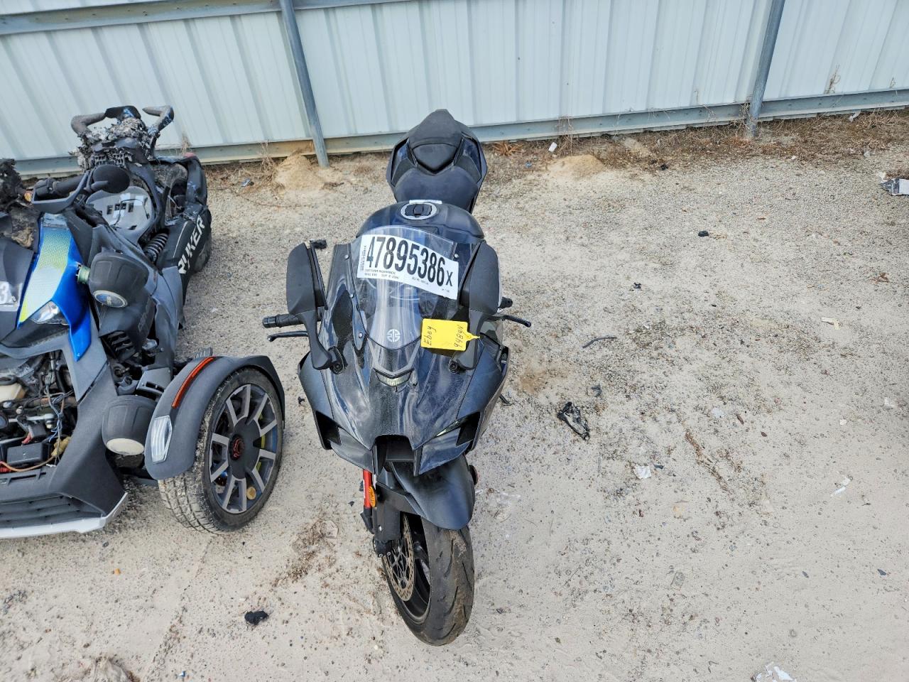 KAWASAKI ZX1002 2025 — 6
