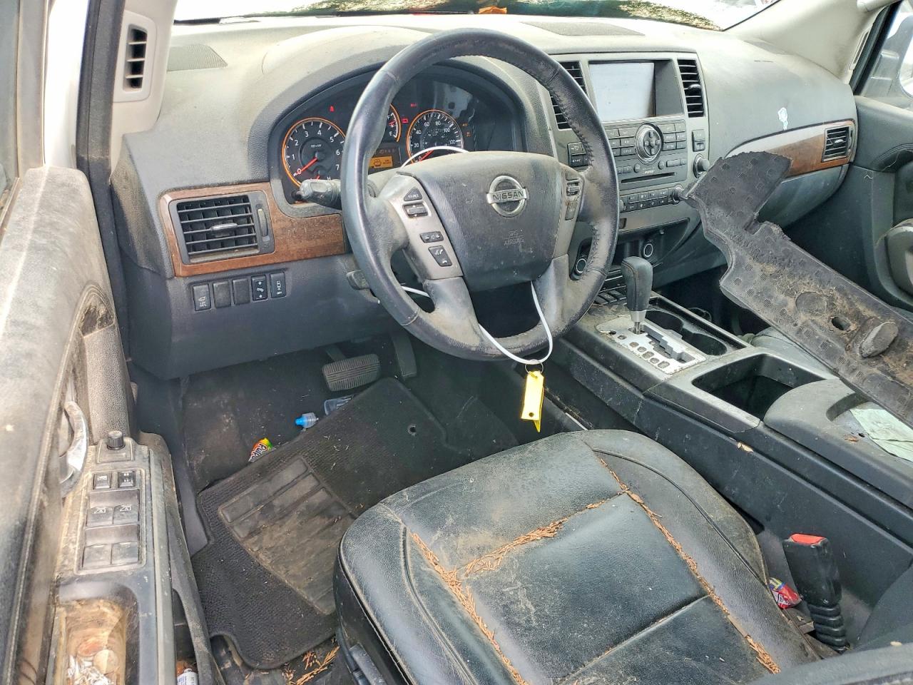 NISSAN ARMADA 2015 — 9