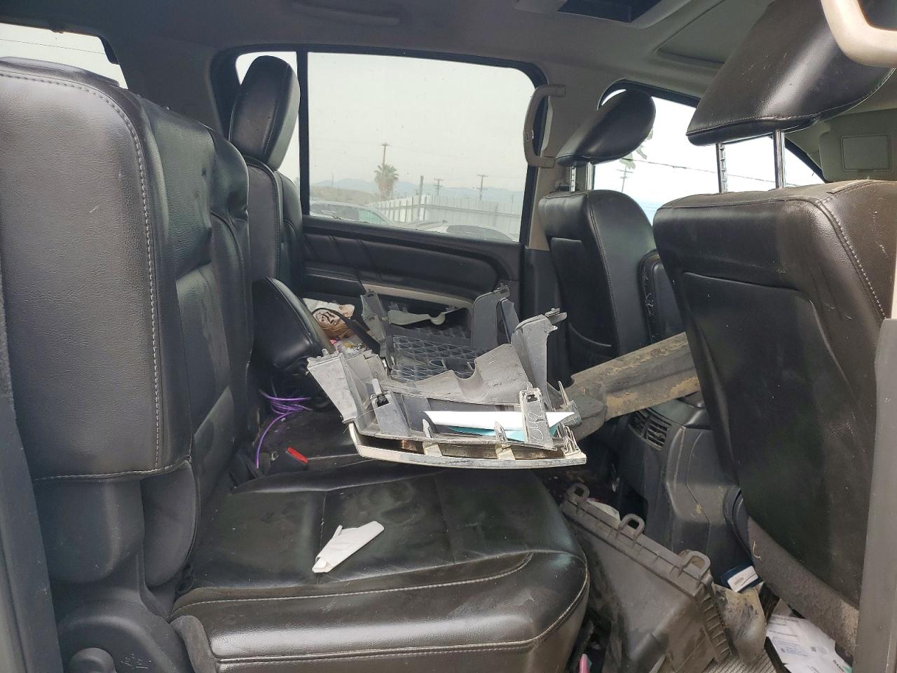 NISSAN ARMADA 2015 — 11