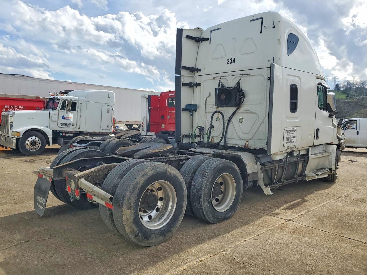 FREIGHTLINER CASCADIA 126 2018 — 5