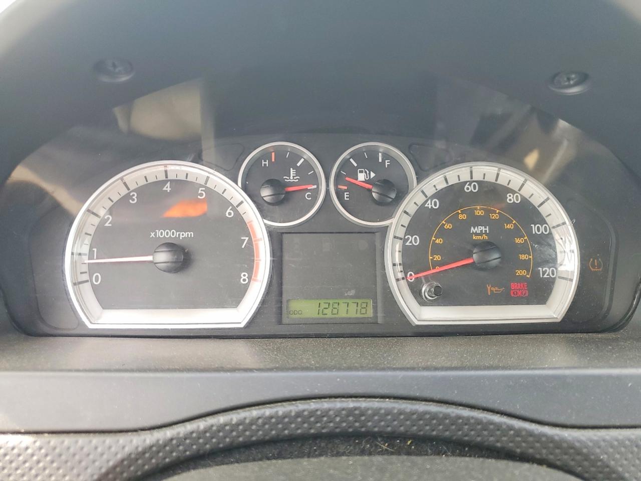 CHEVROLET AVEO 2011 — 10