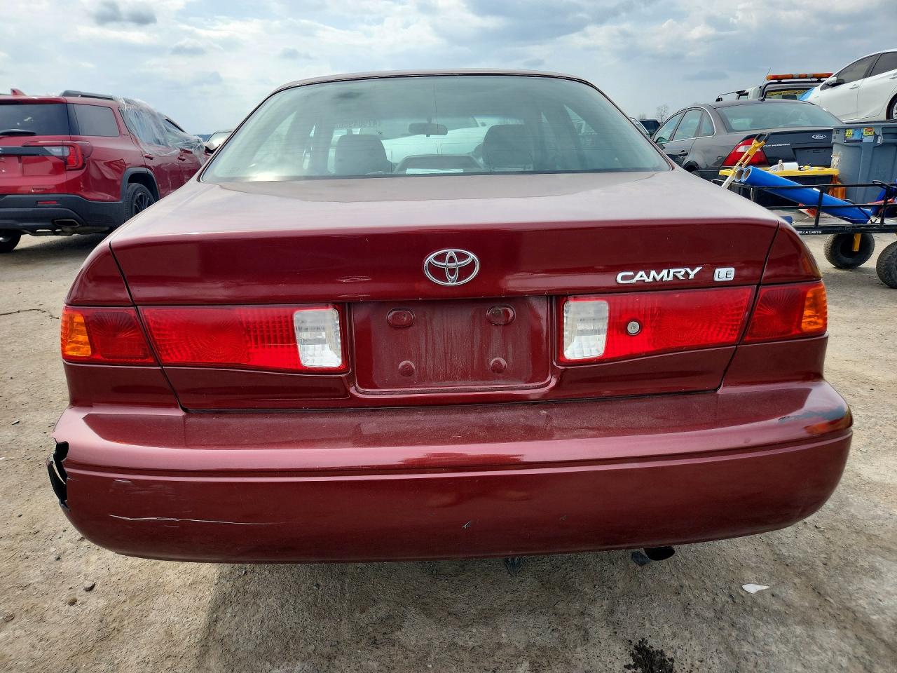 TOYOTA CAMRY 2000 — 7