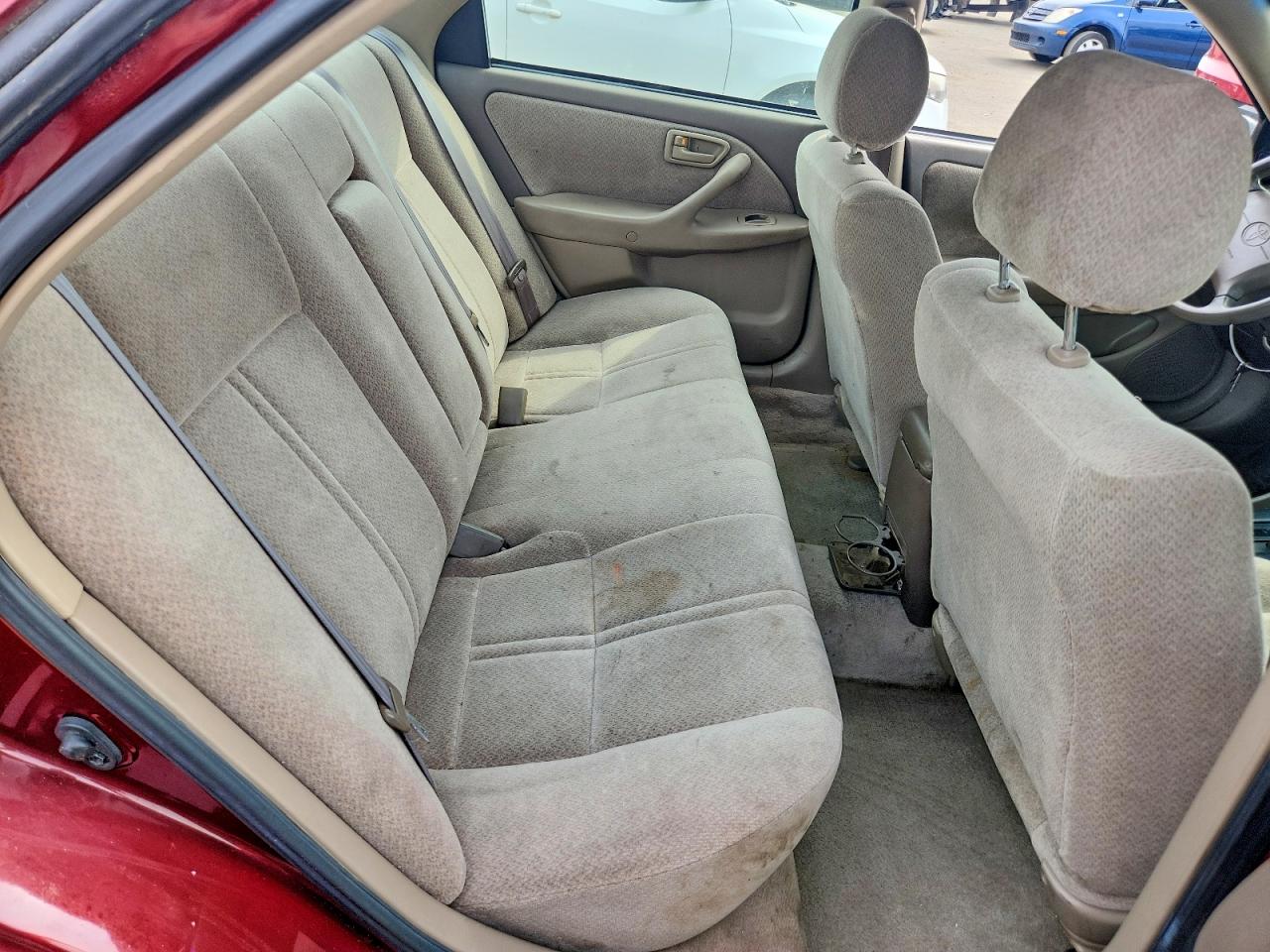 TOYOTA CAMRY 2000 — 11