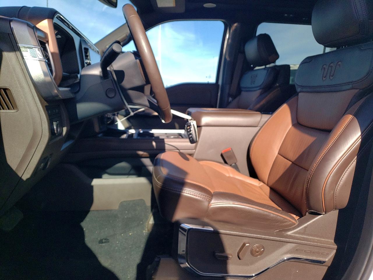 FORD F350 2024 — 8