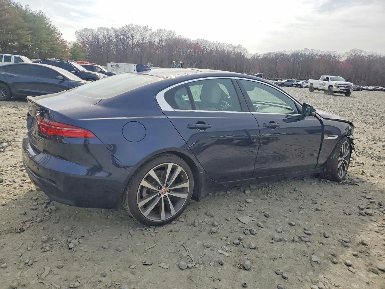 JAGUAR XE 2020 — 4