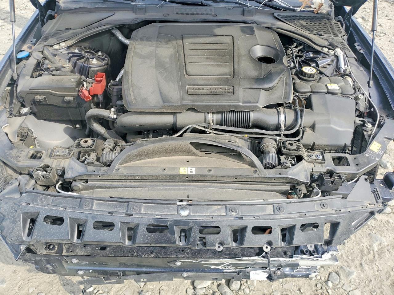 JAGUAR XE 2020 — 12