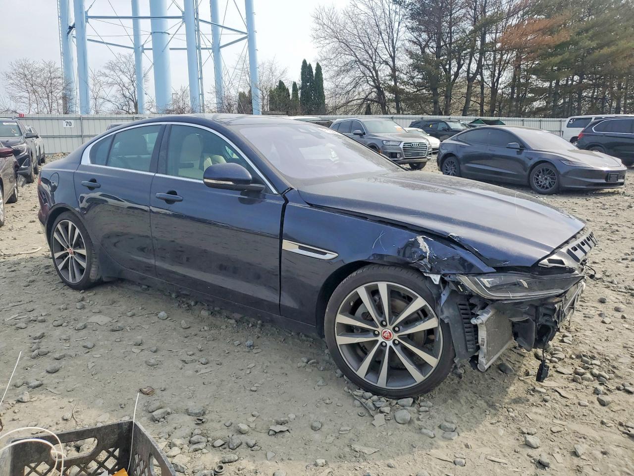 JAGUAR XE 2020 — 5