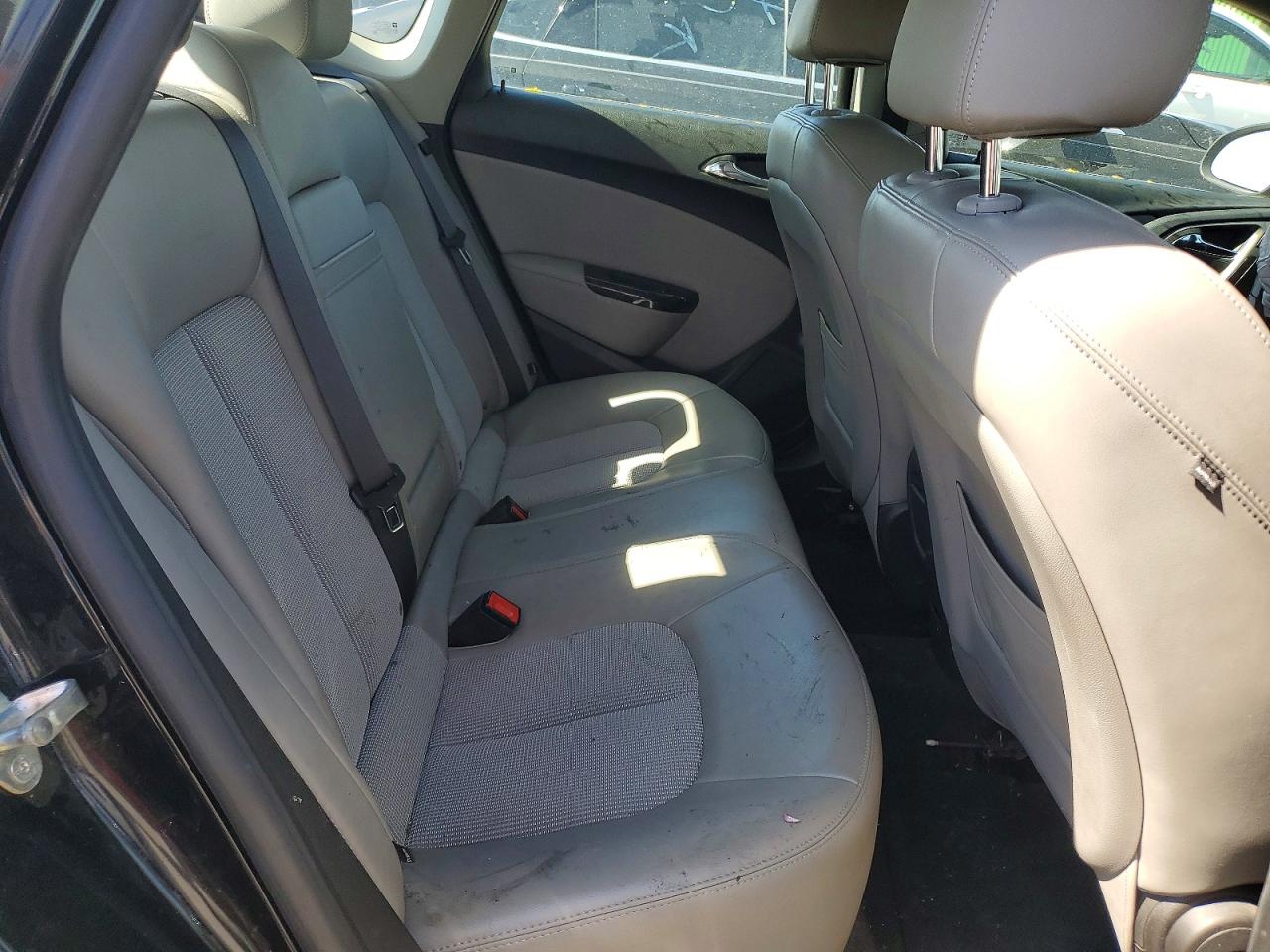 BUICK VERANO 2014 — 11