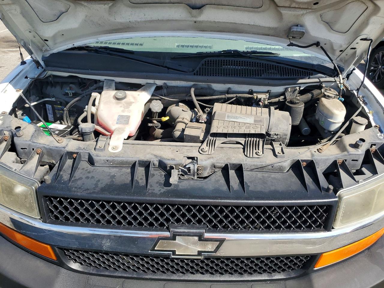 CHEVROLET EXPRESS G1500 2009 — 12