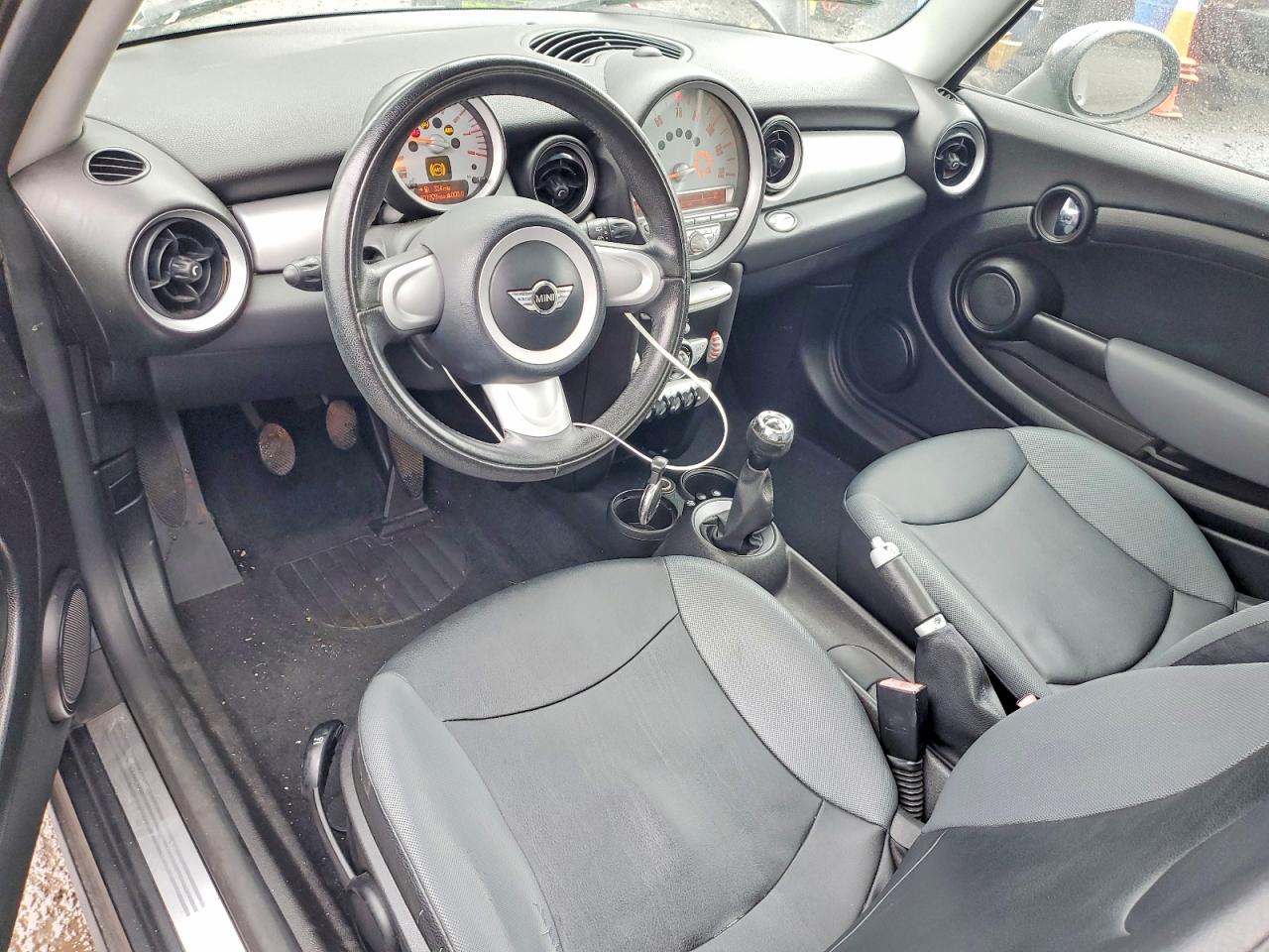 MINI COOPER 2007 — 9