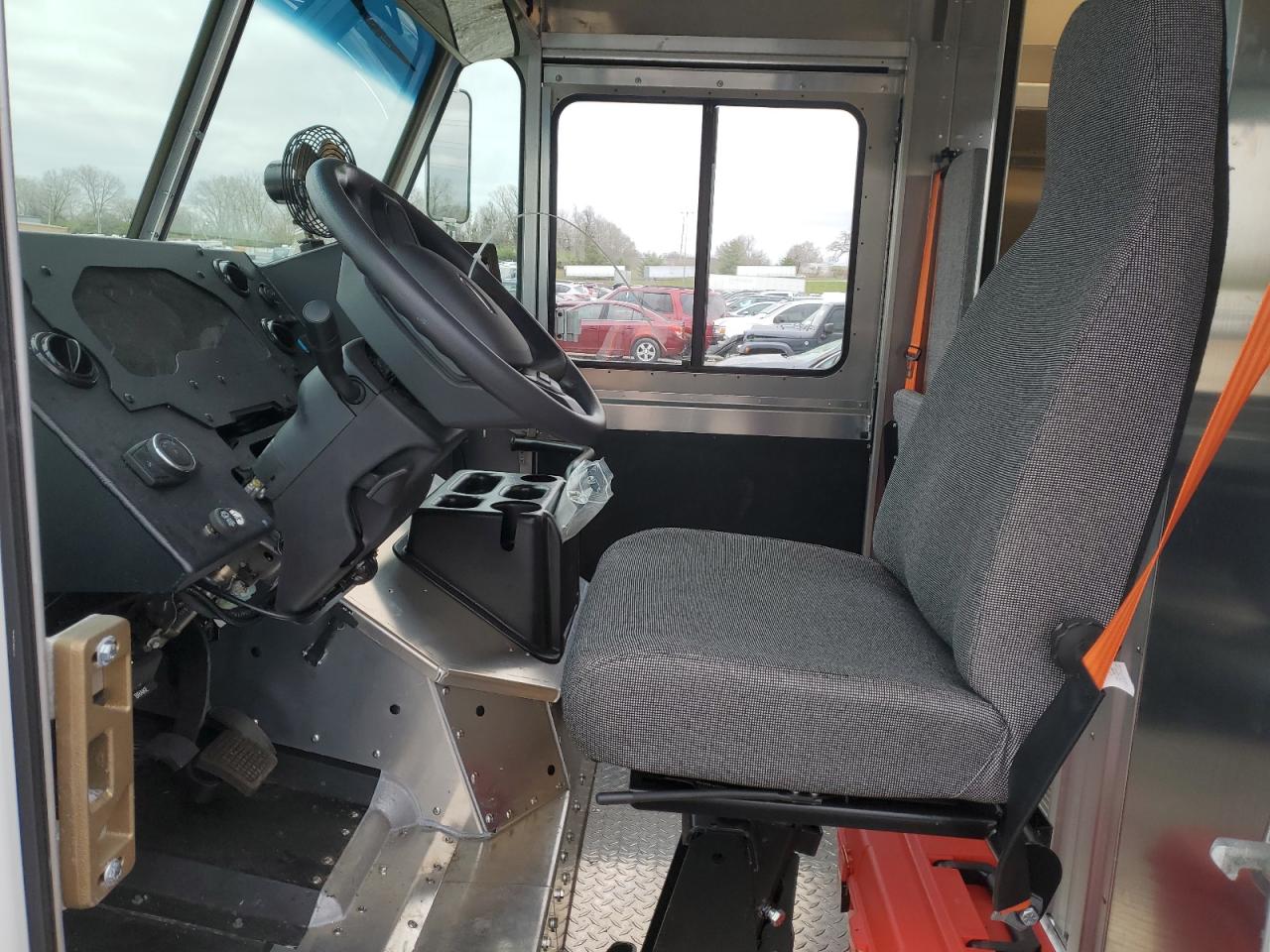 FORD F59 2021 — 8