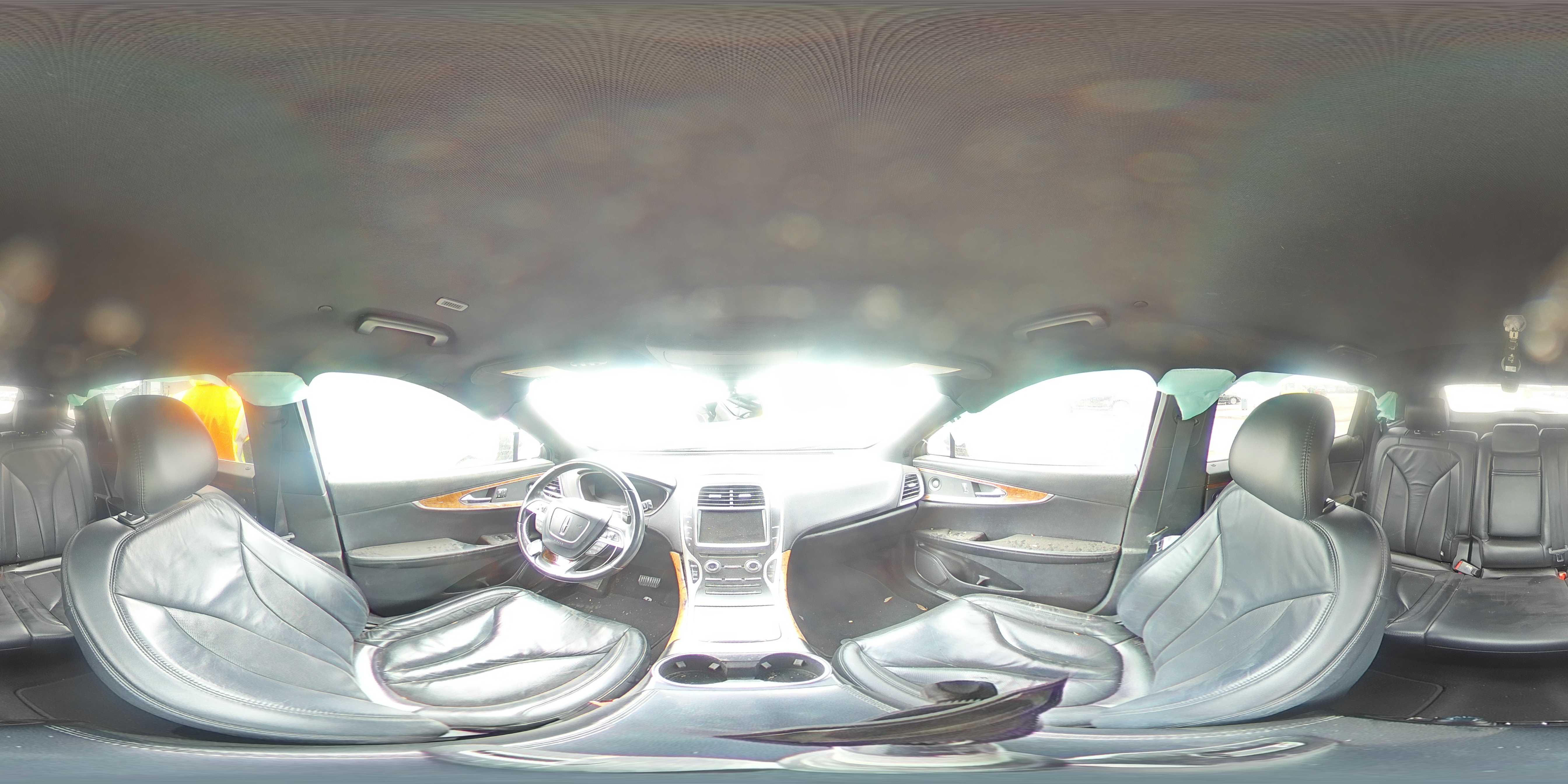 LINCOLN NAUTILUS 2019 — 15