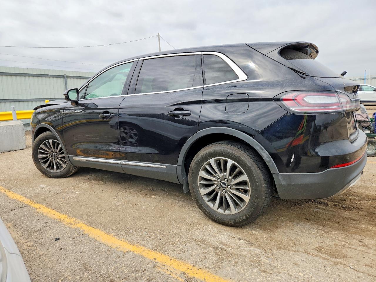 LINCOLN NAUTILUS 2019 — 3