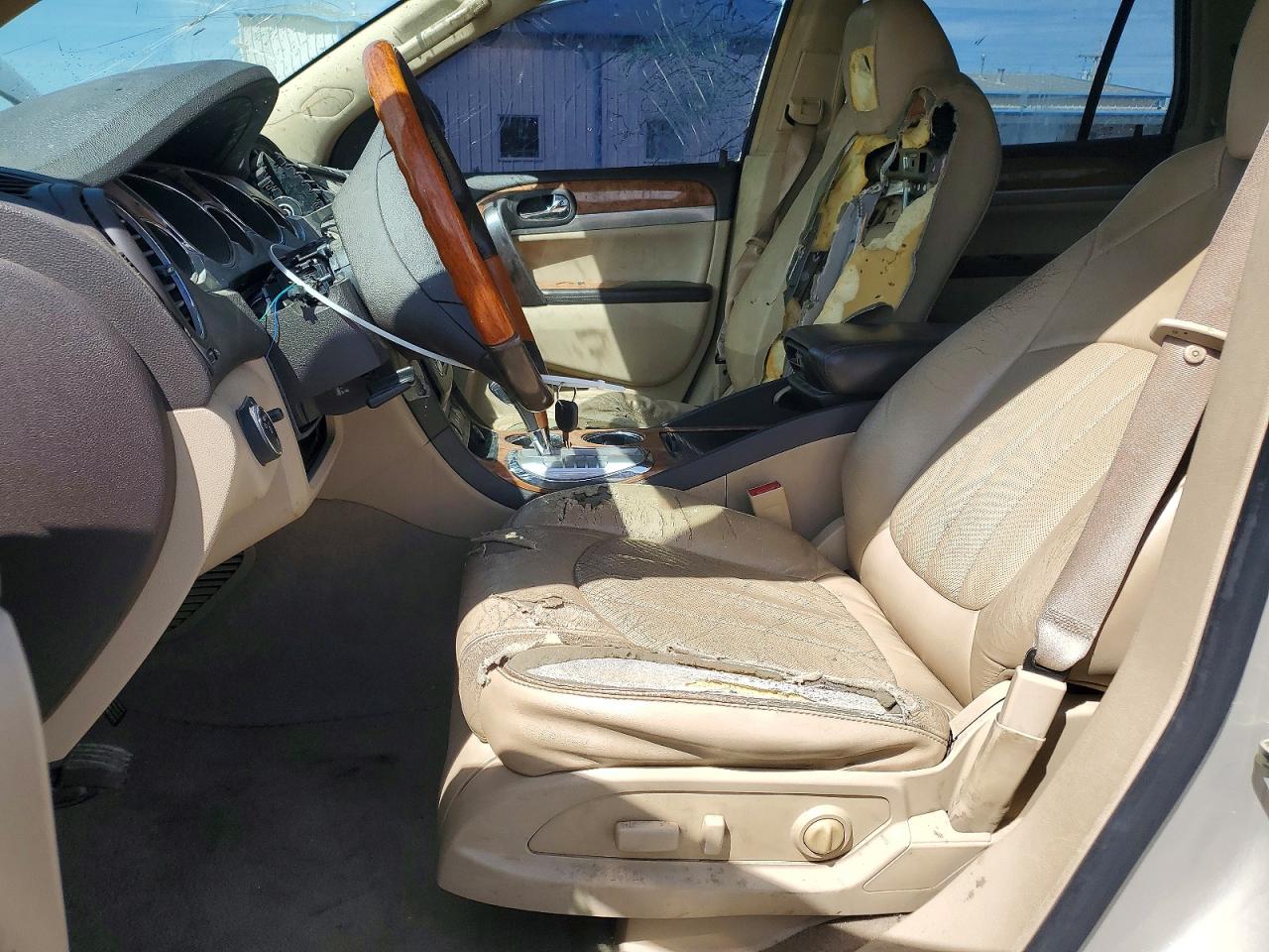 BUICK ENCLAVE 2010 — 8