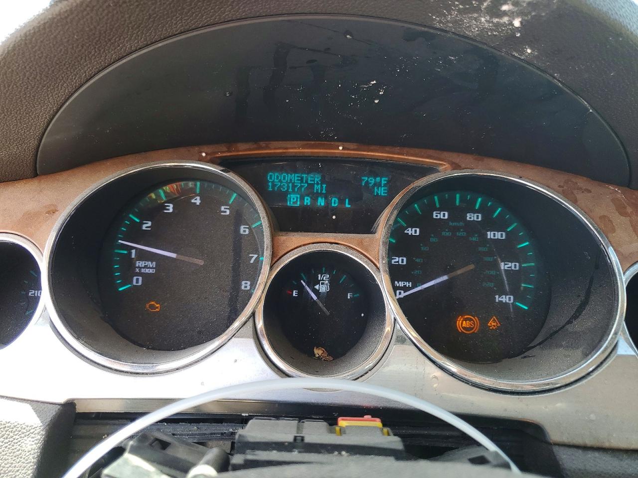BUICK ENCLAVE 2010 — 10