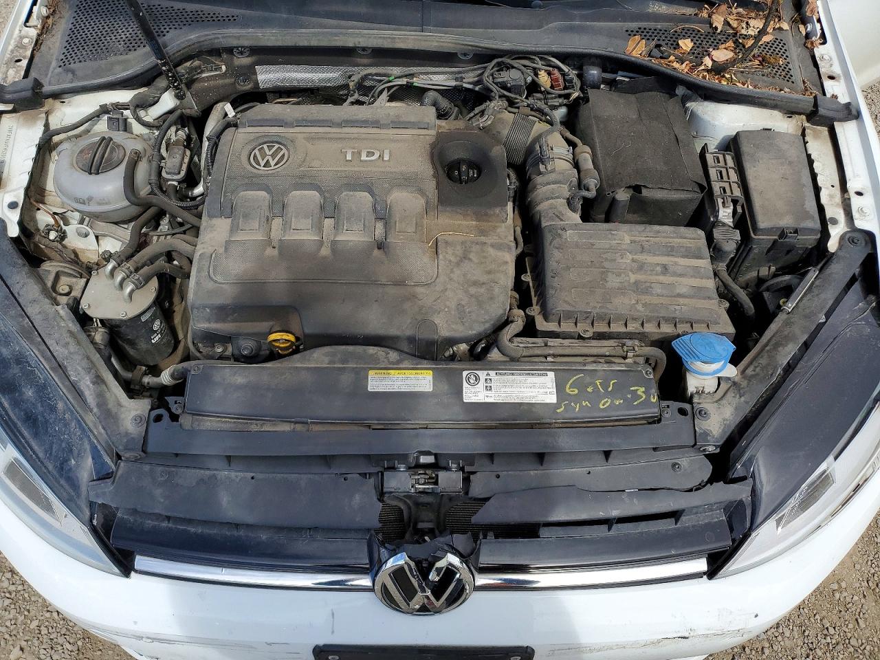 VOLKSWAGEN GOLF SPORTWAGEN 2015 — 12