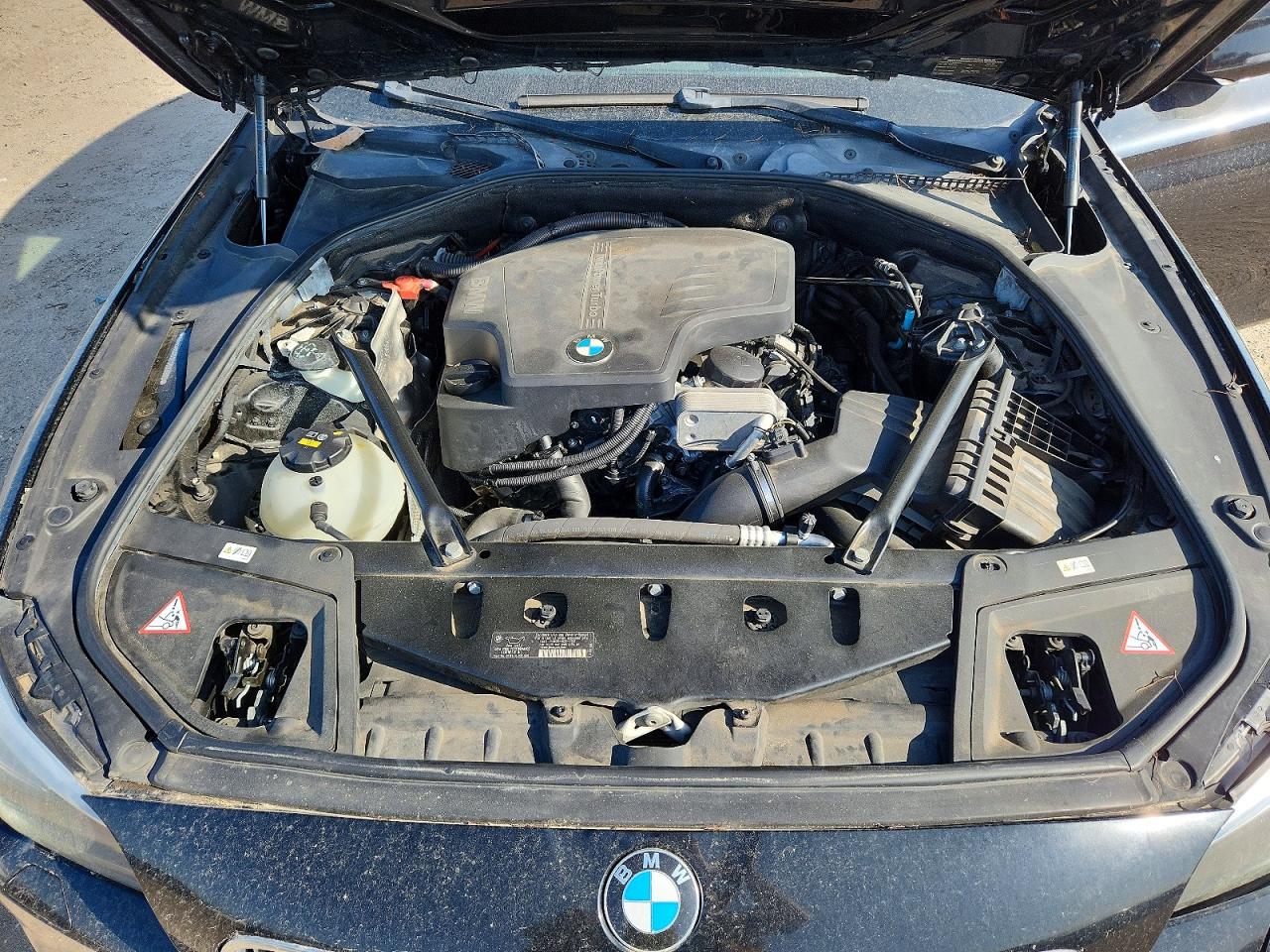 BMW 528 2015 — 12