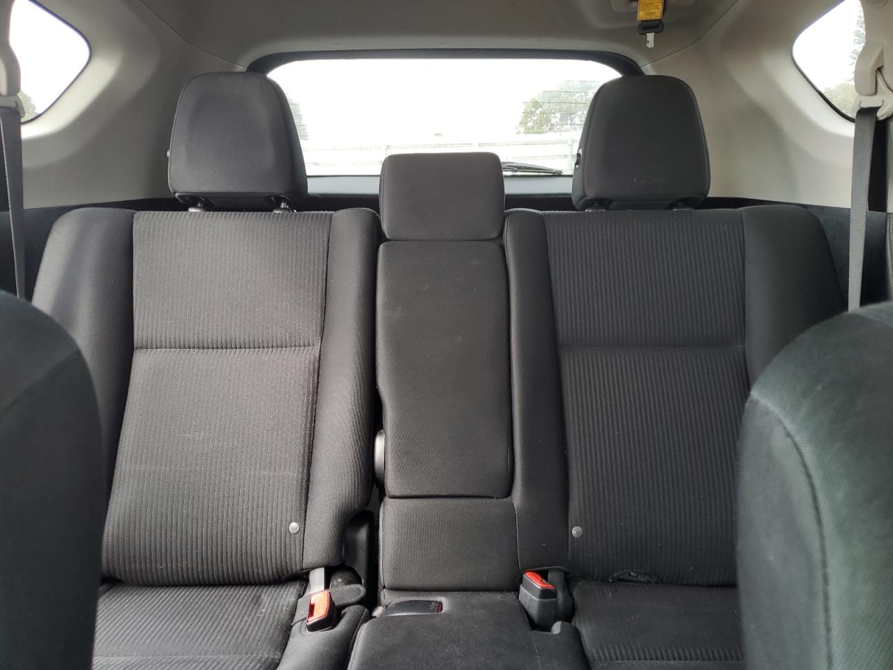 TOYOTA RAV4 2014 — 11