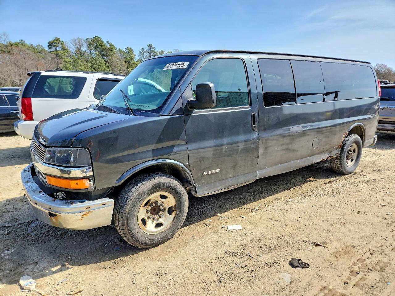 CHEVROLET EXPRESS G3500 2004 — 2