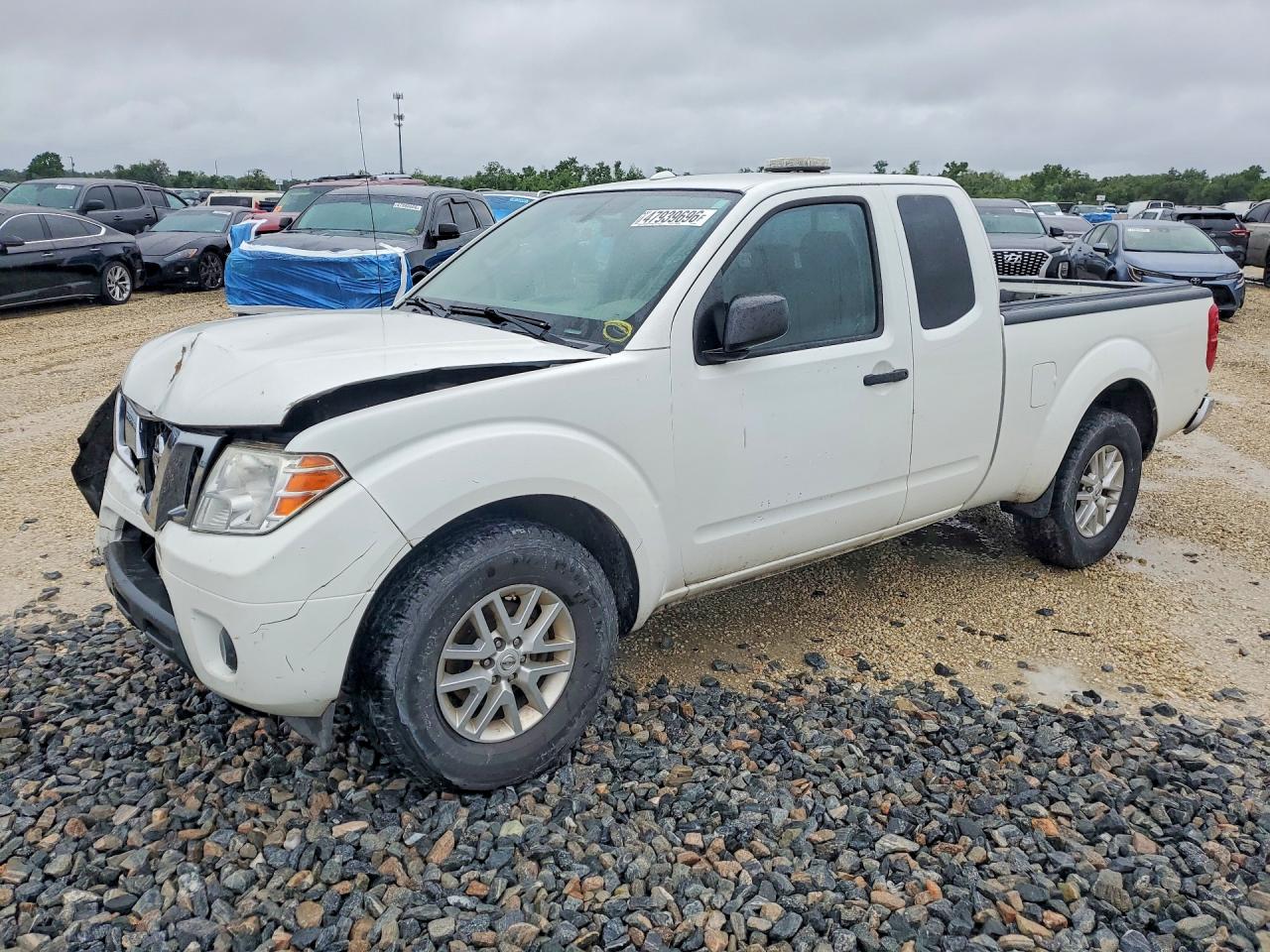 2016 NISSAN FRONTIER