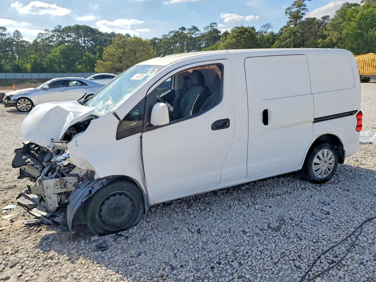 2017 NISSAN NV200 SV
