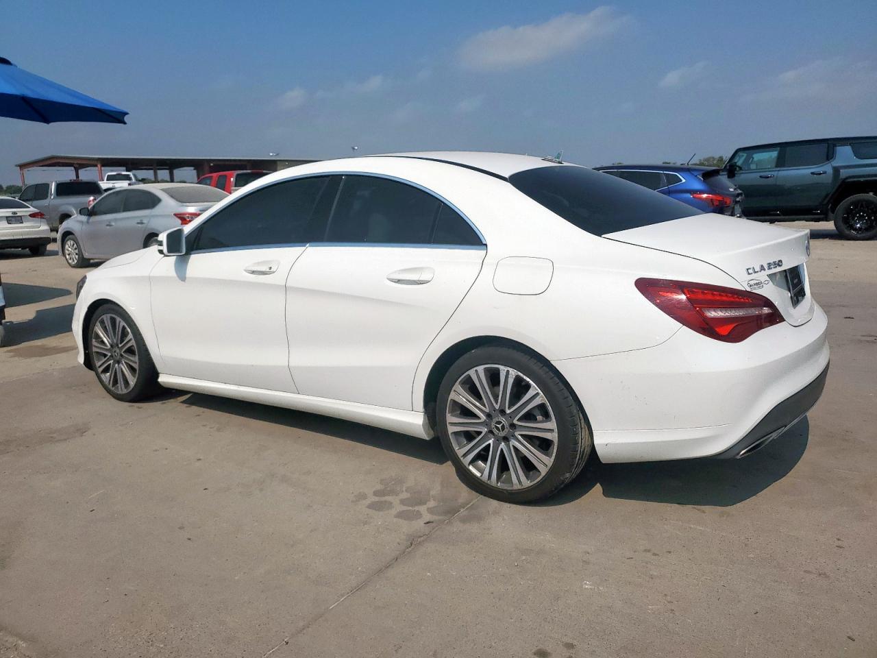 MERCEDES-BENZ CLA 2018 — 3