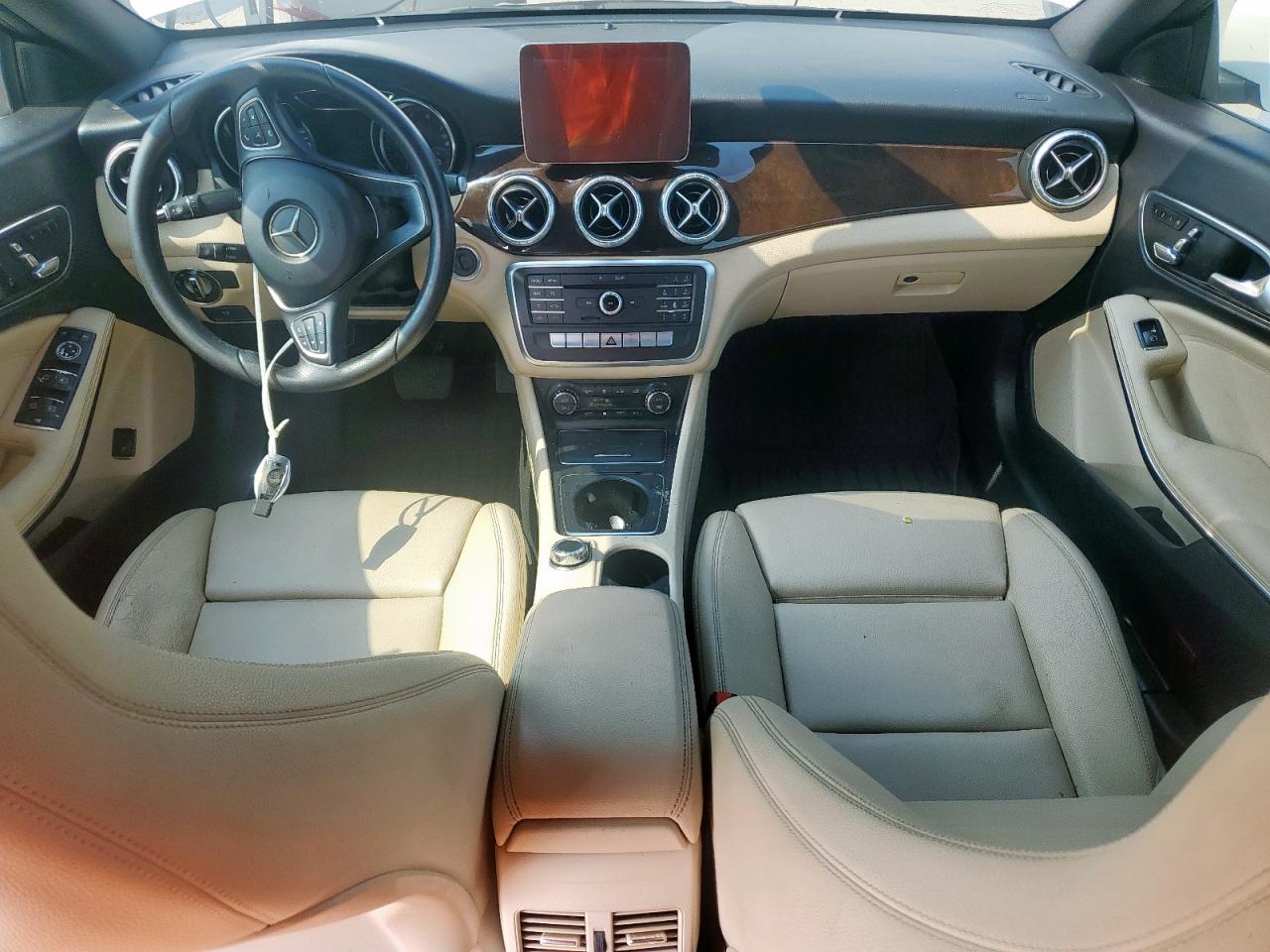 MERCEDES-BENZ CLA 2018 — 9