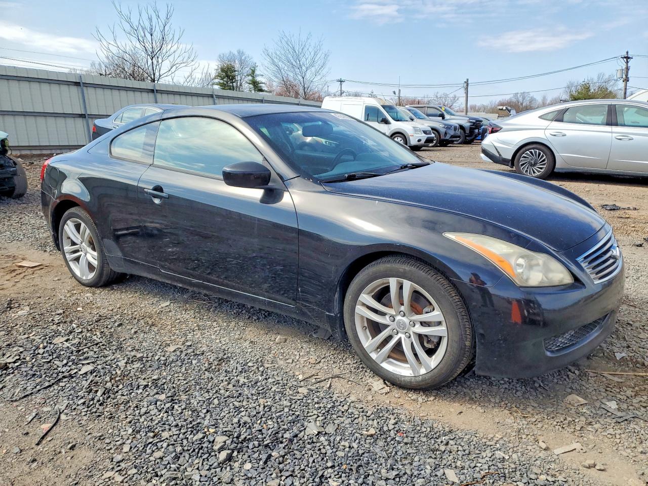 INFI G37 2010 — 5