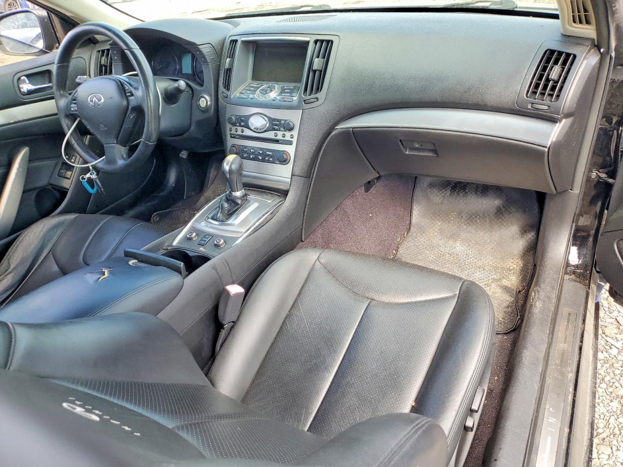 INFI G37 2010 — 9
