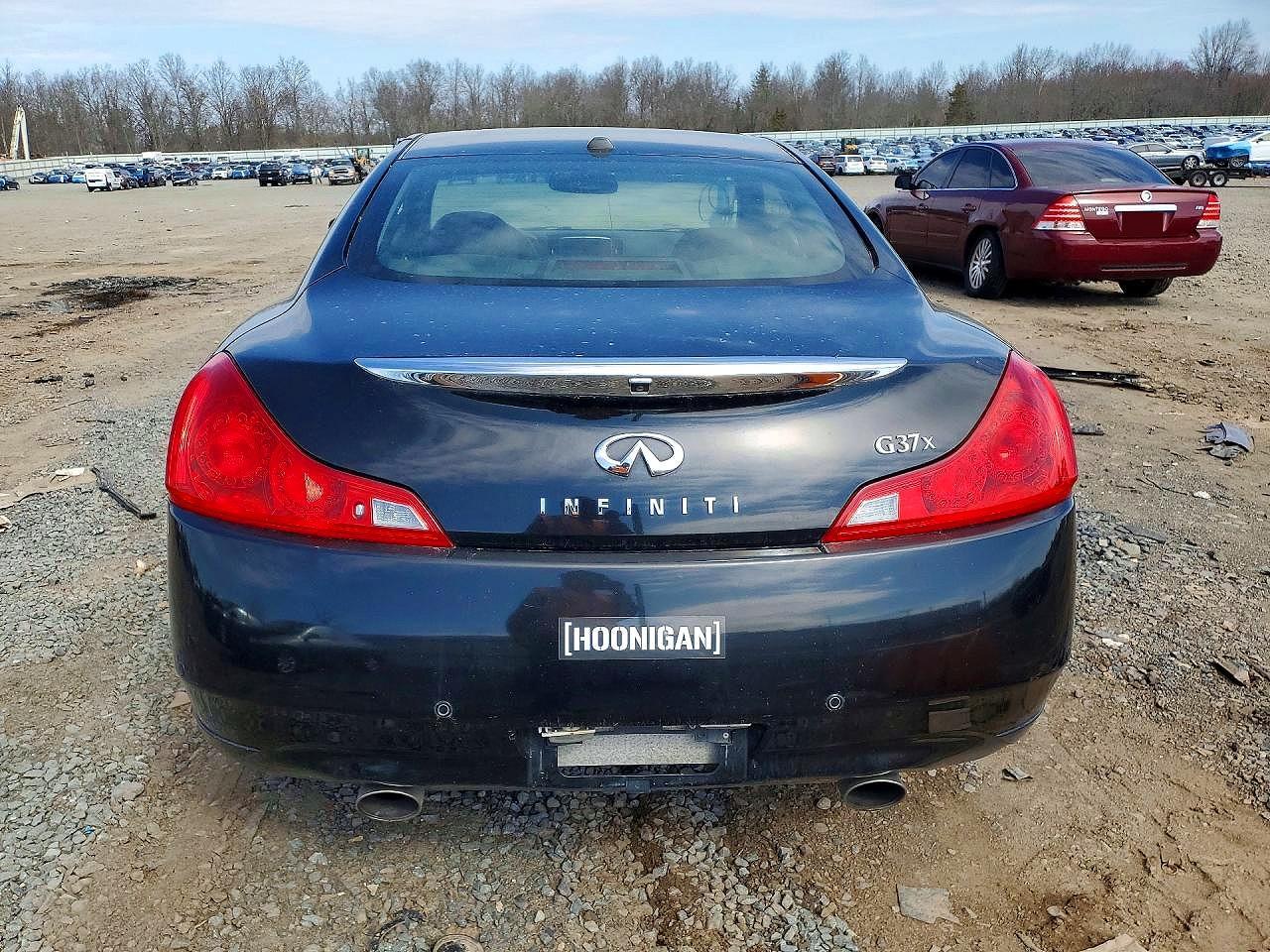 INFI G37 2010 — 7