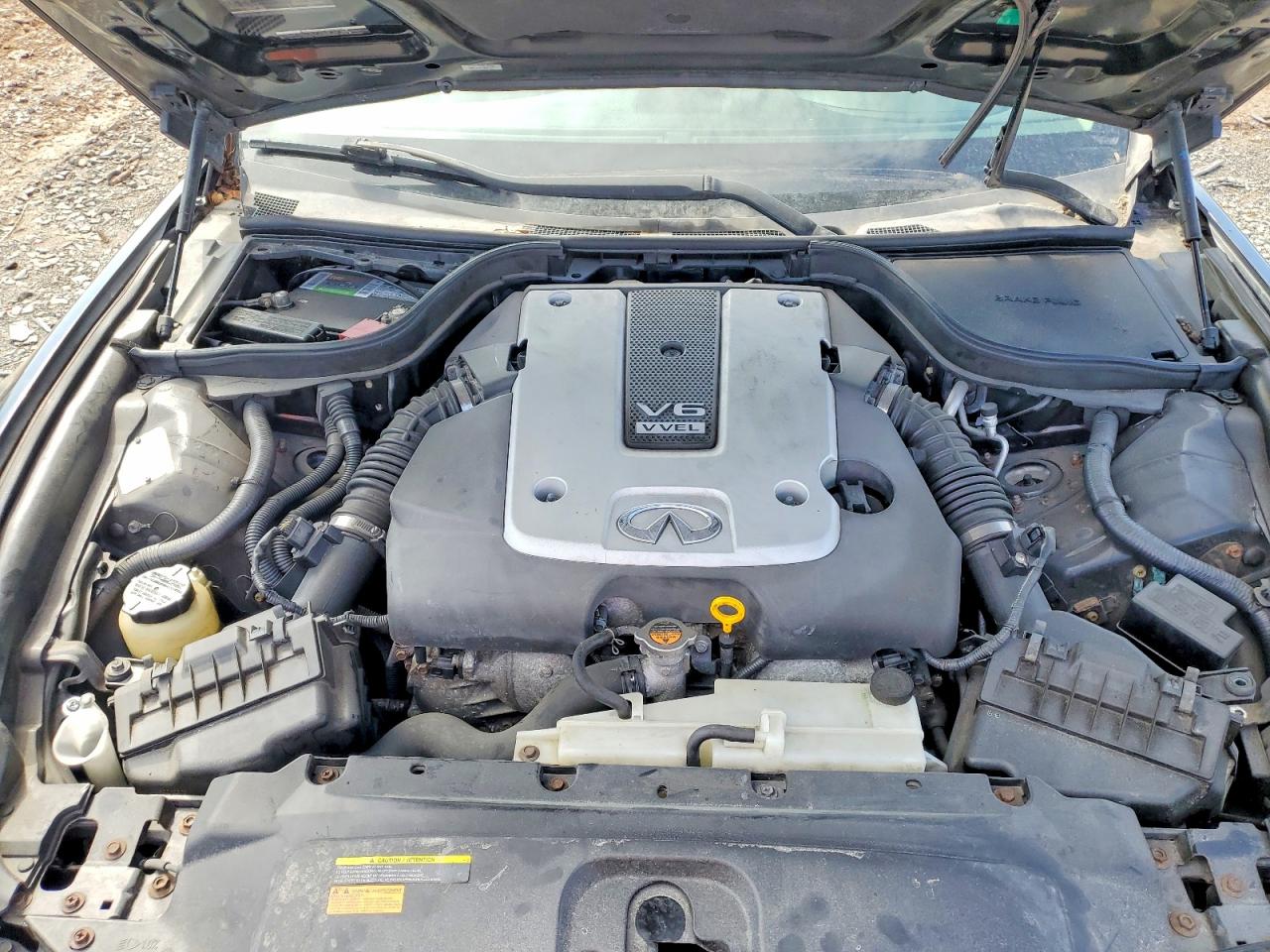 INFI G37 2010 — 12