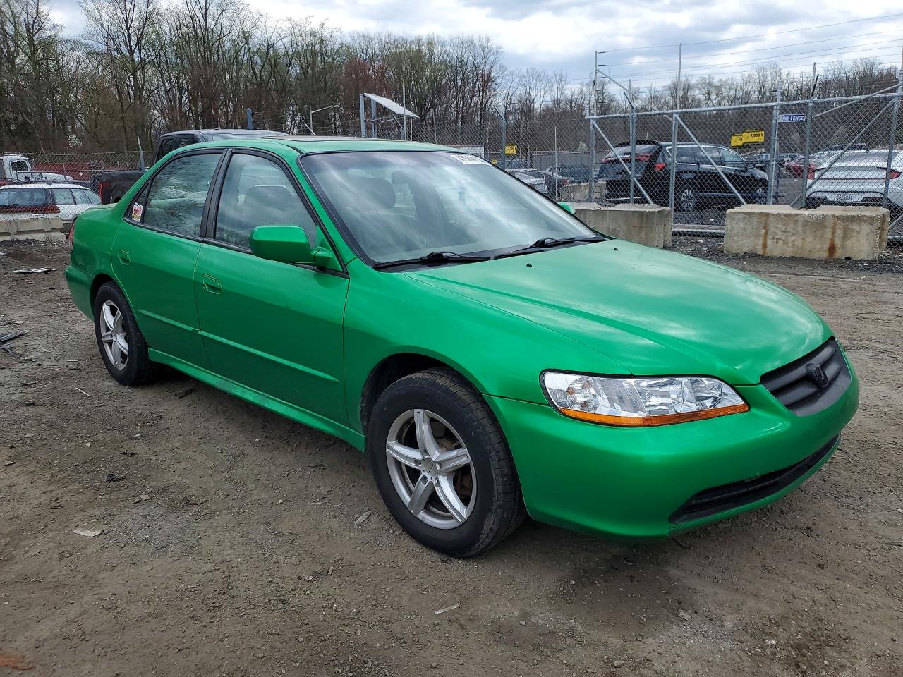 HONDA ACCORD 2002 — 5