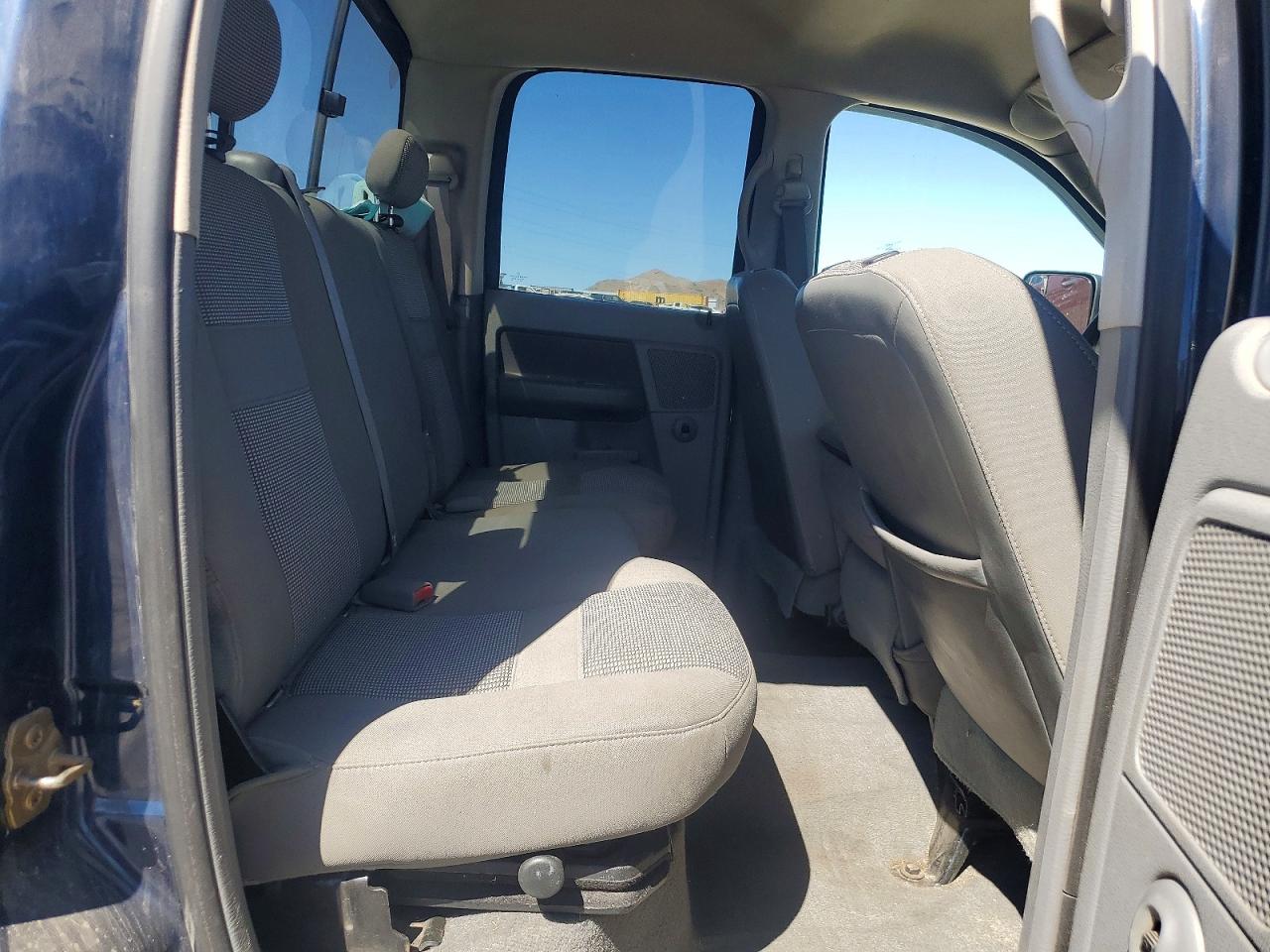 DODGE RAM 2500 2006 — 11