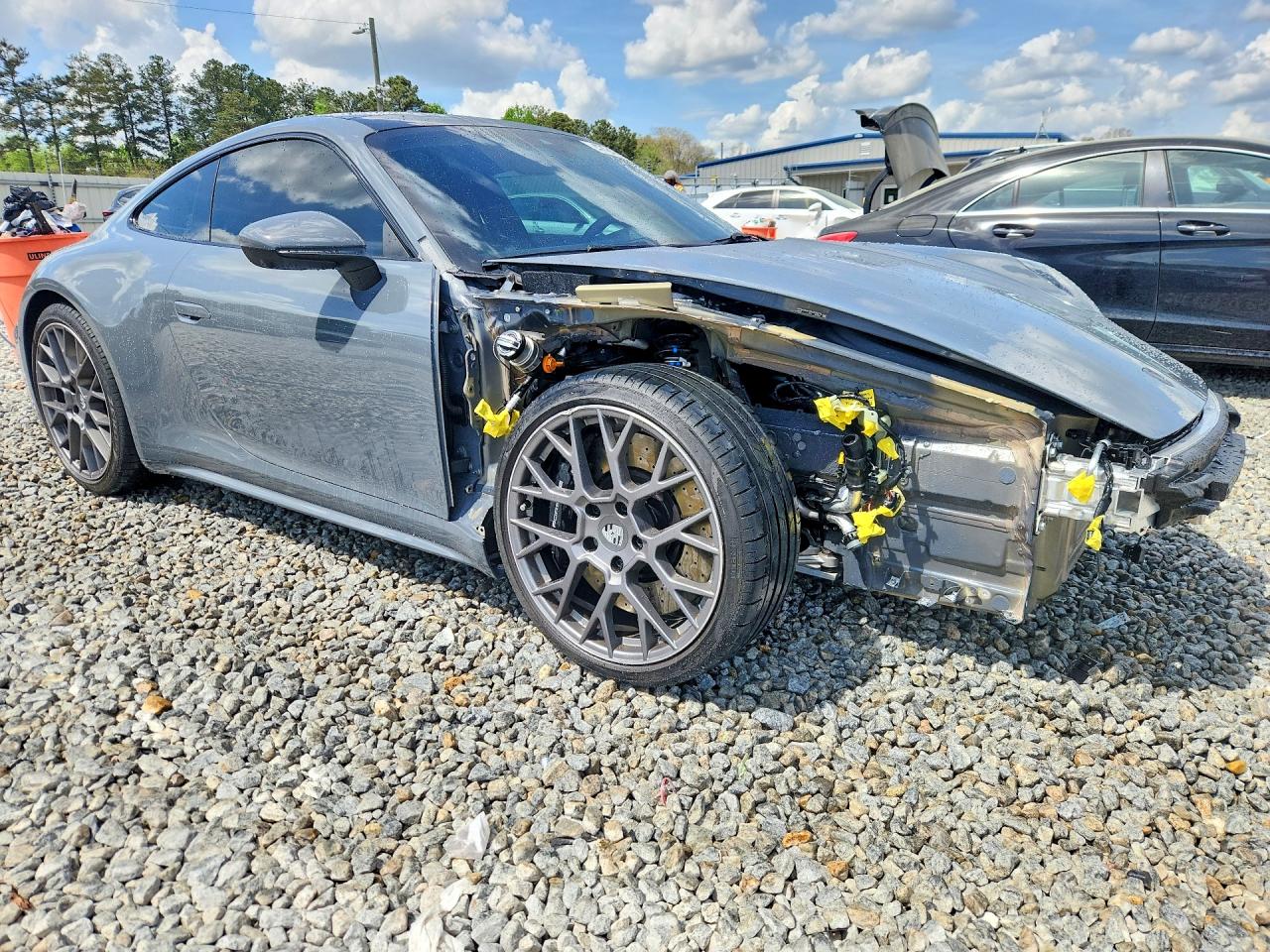 PORSCHE 911 2025 — 5