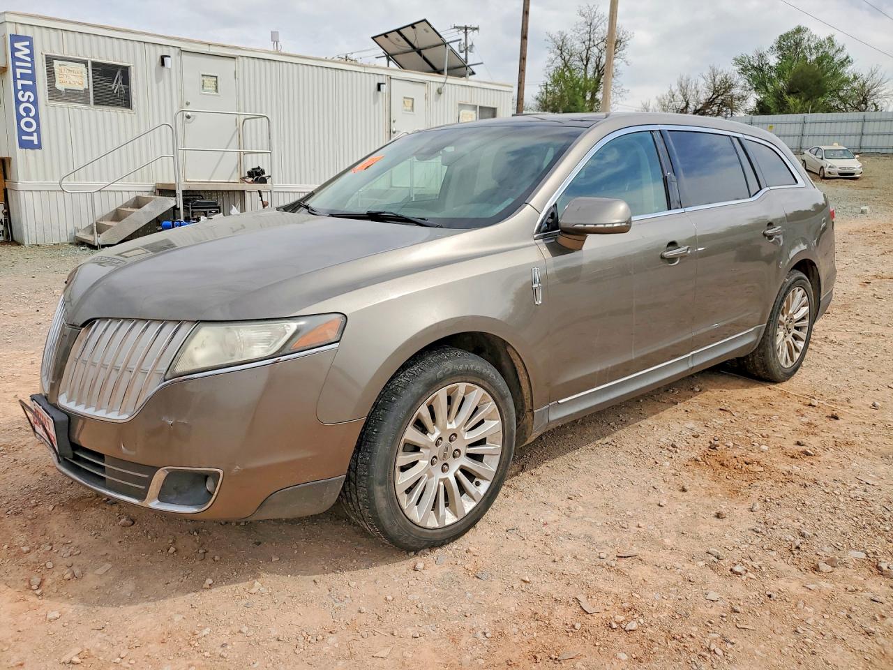 2012 LINCOLN MKT