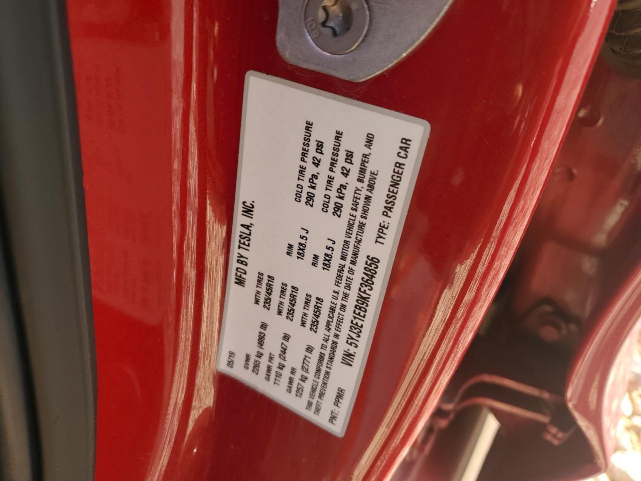 TESLA MODEL 3 2019 — 14