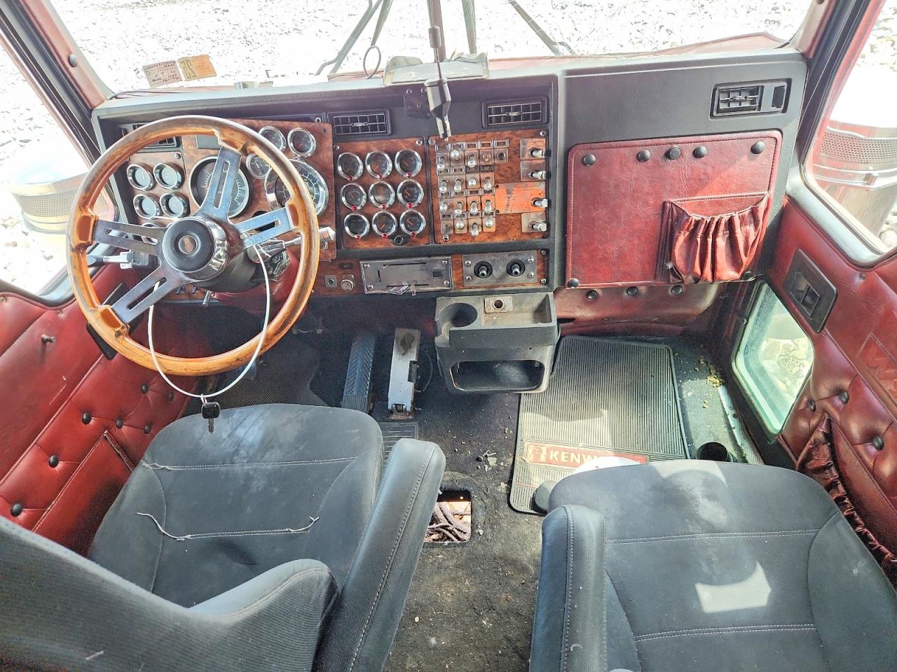KENWORTH W900 2000 — 6