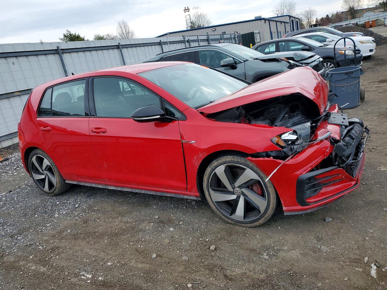 VOLKSWAGEN GTI 2021 — 5