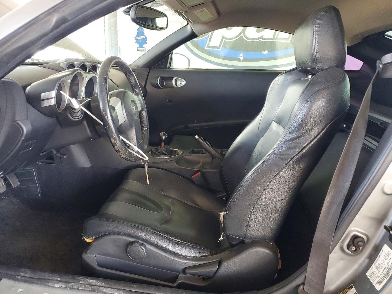 NISSAN 350Z 2004 — 8