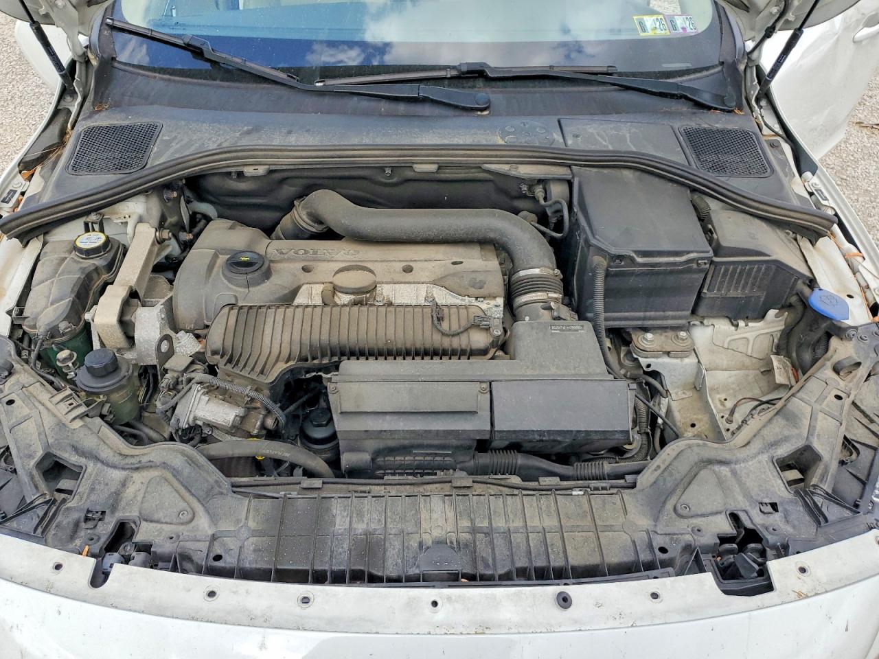 VOLVO S60 2015 — 12