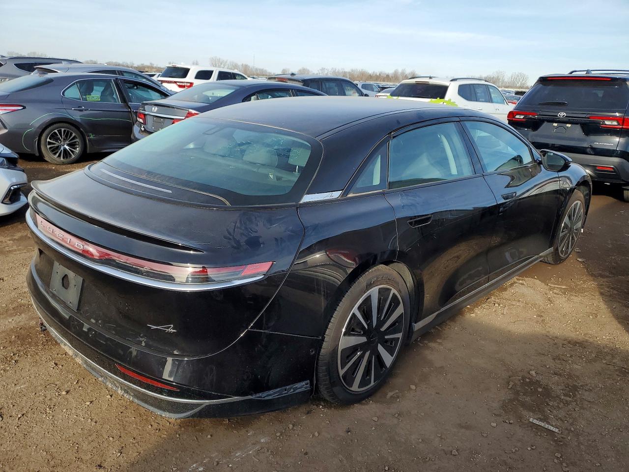 LUCID MOTORS AIR 2025 — 4
