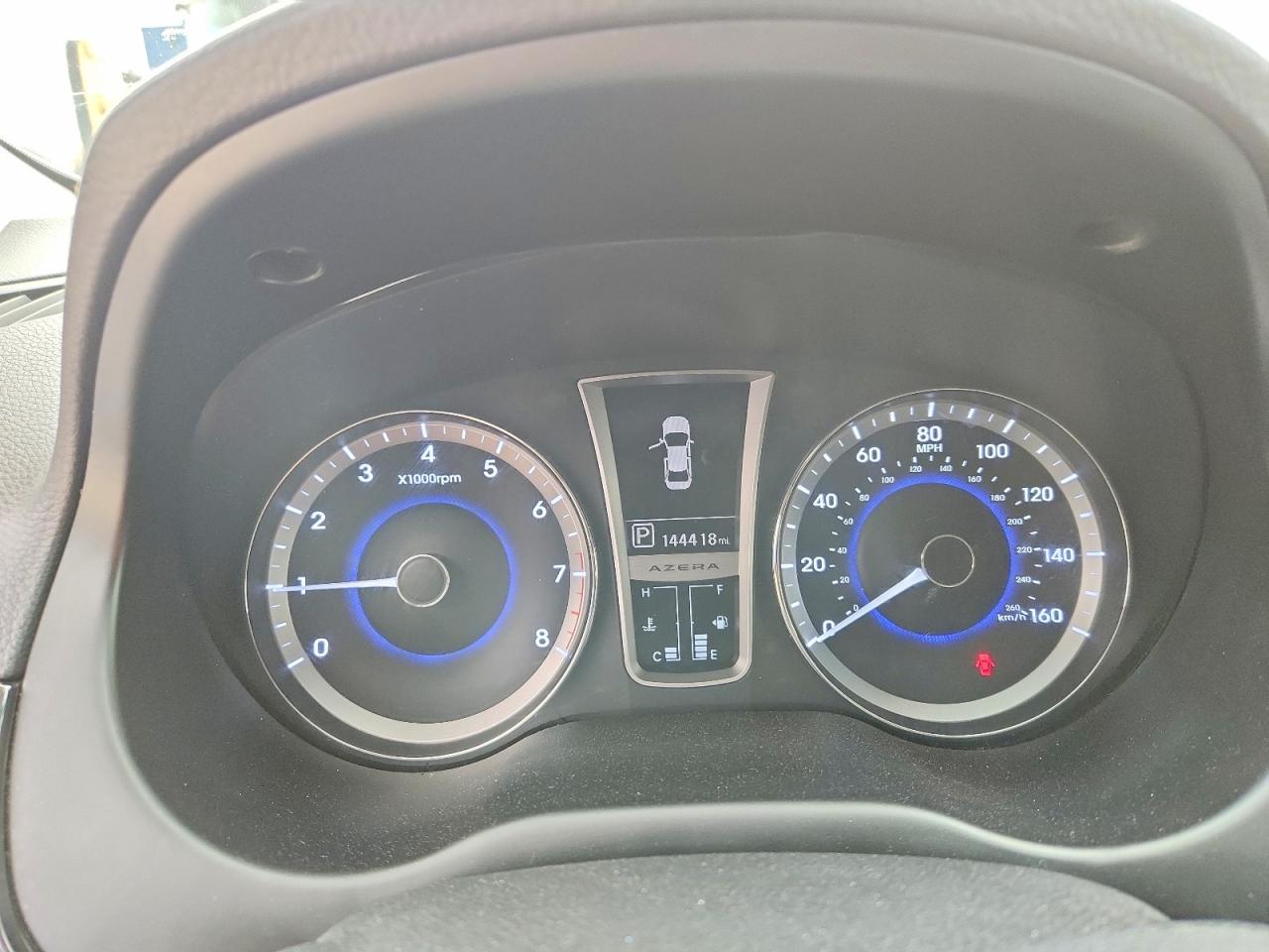 HYUNDAI AZERA 2013 — 10