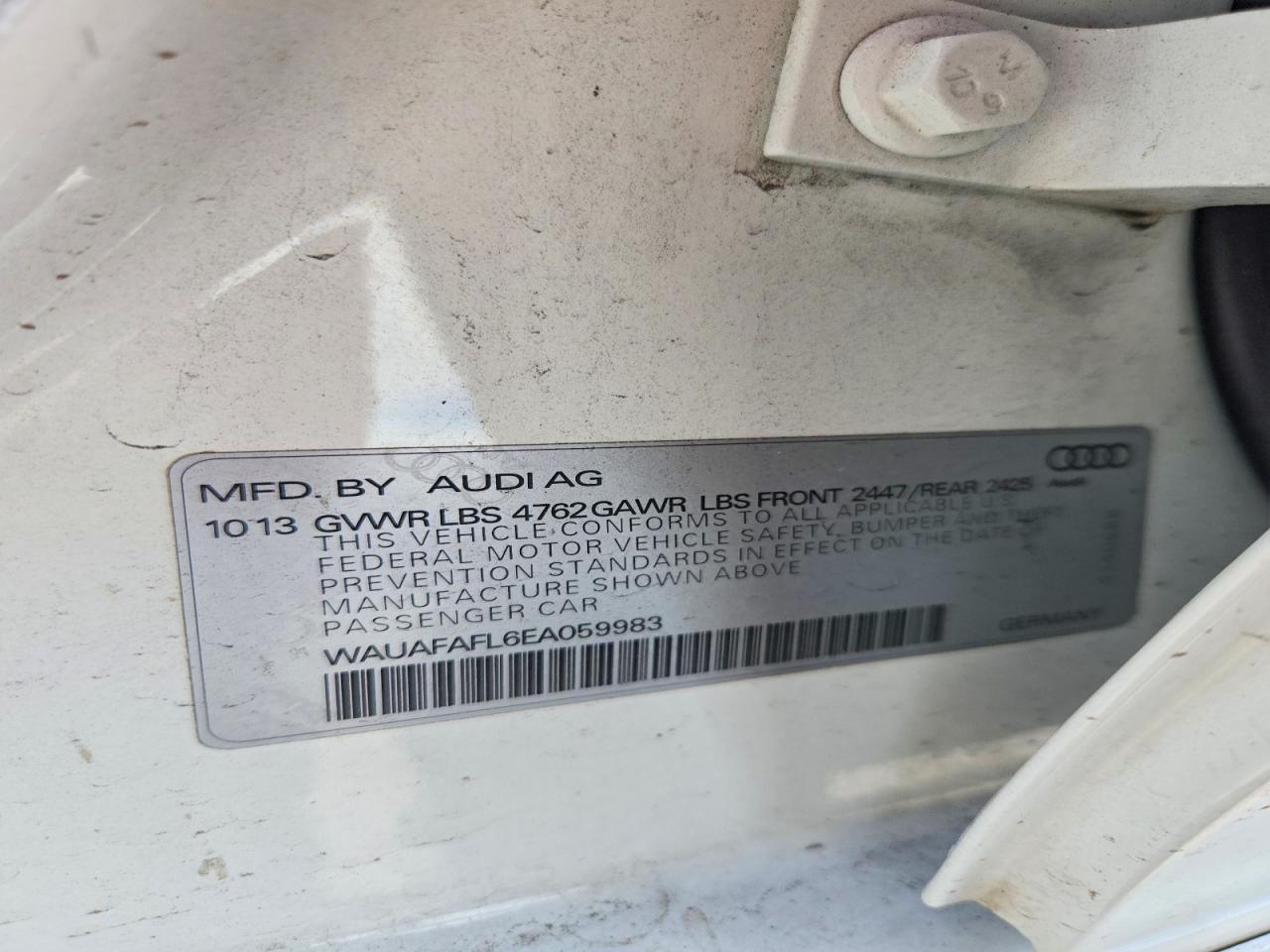 AUDI A4 2014 — 13