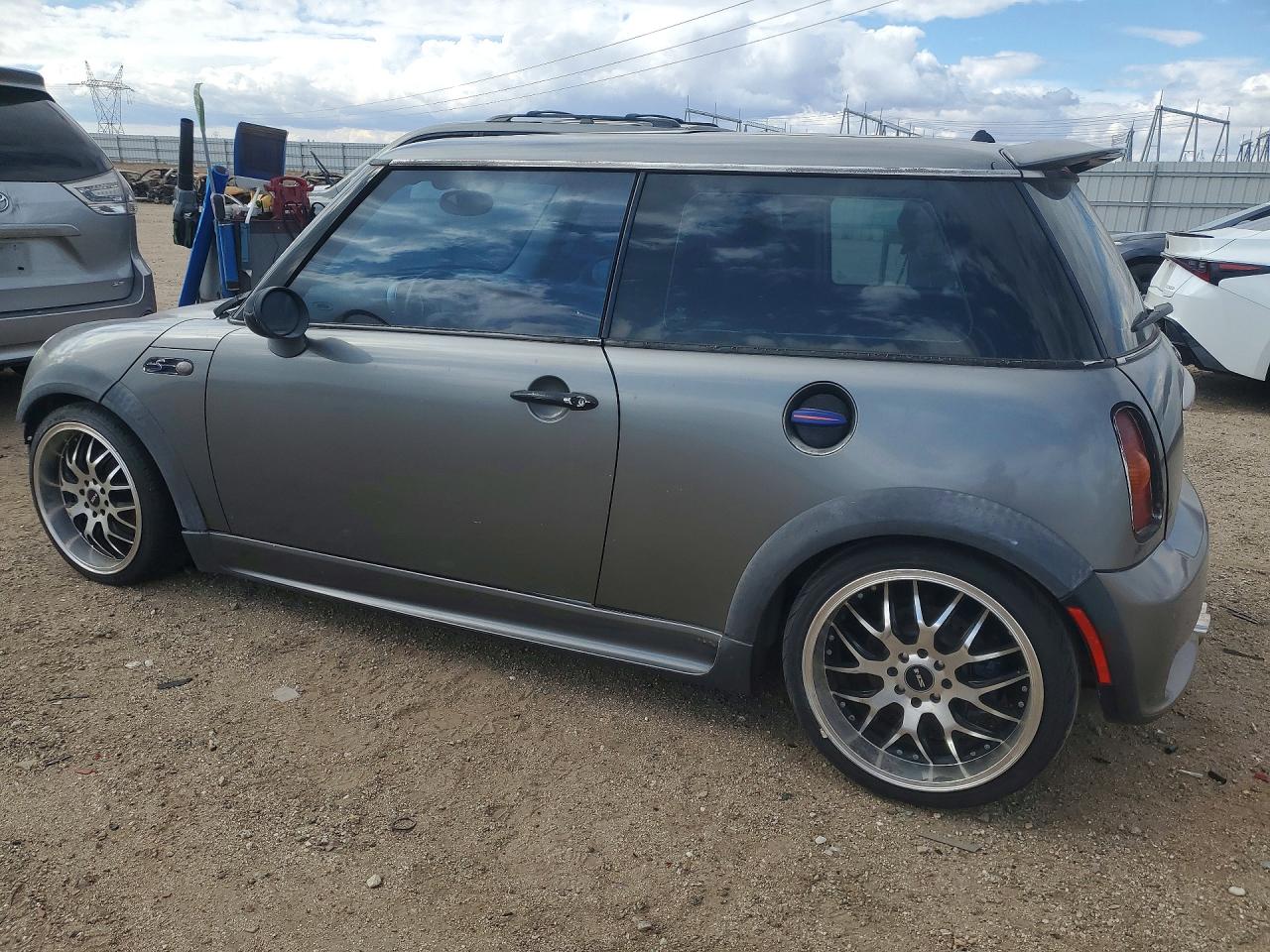 MINI COOPER 2003 — 3