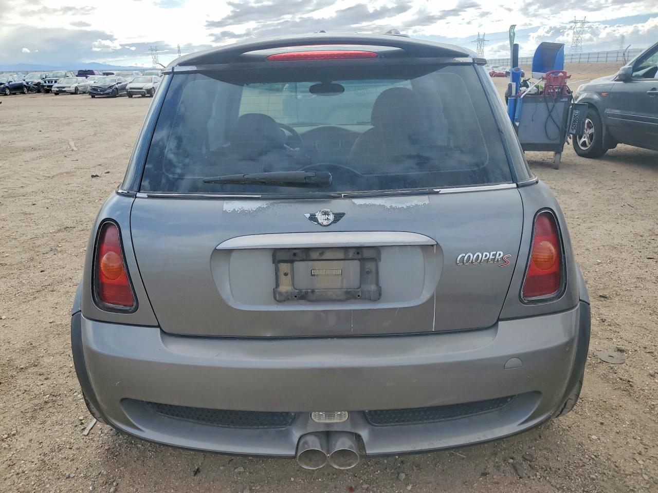 MINI COOPER 2003 — 7