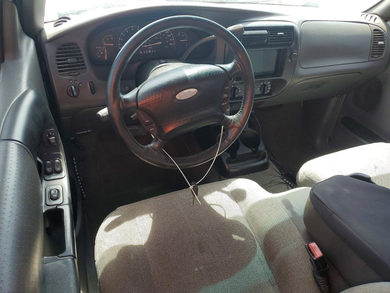 FORD RANGER 2001 — 9