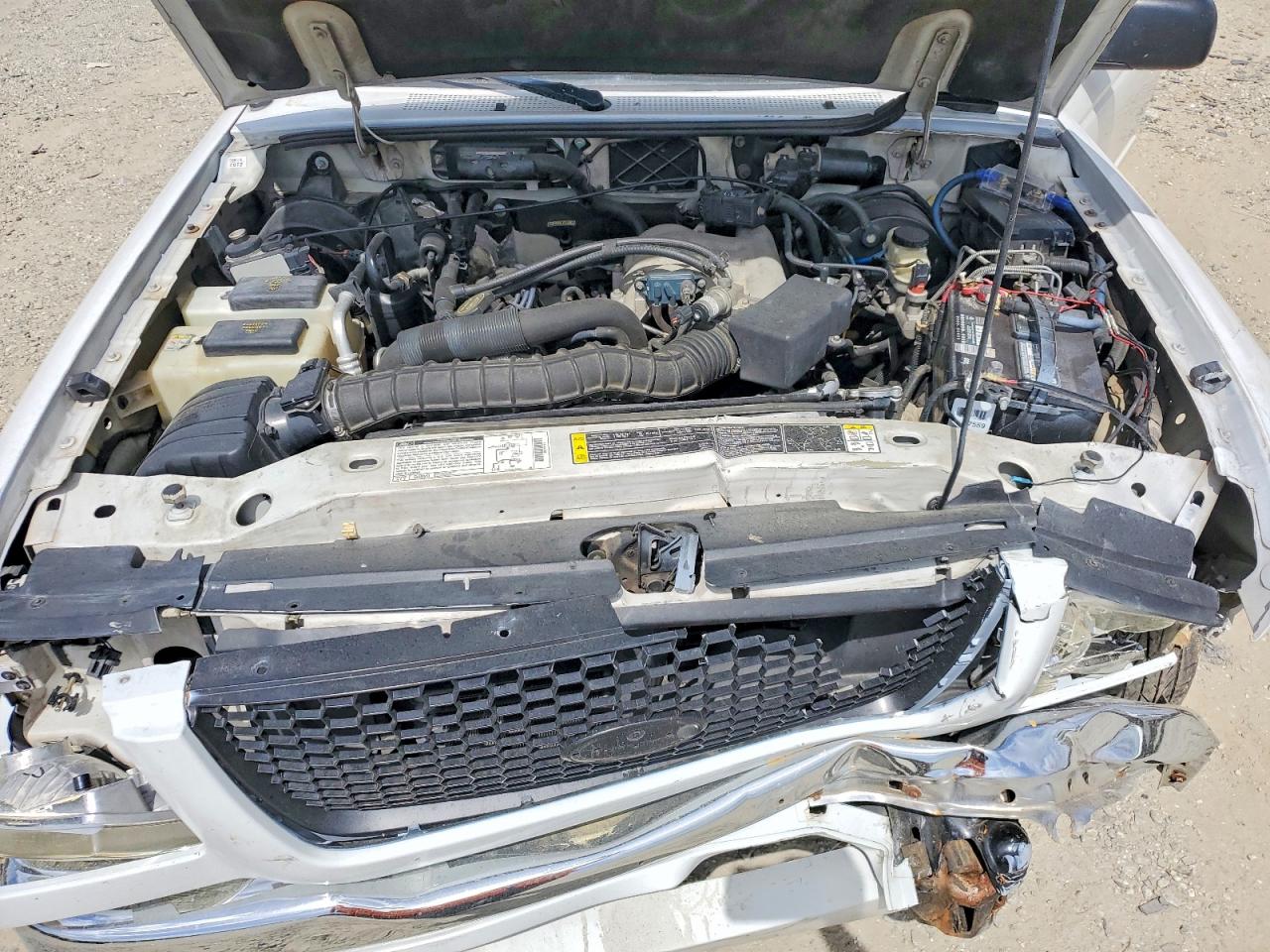 FORD RANGER 2001 — 12