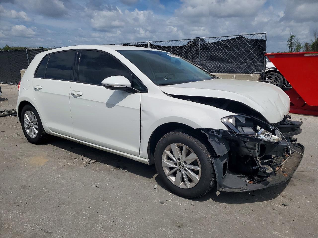 VOLKSWAGEN GOLF 2016 — 5