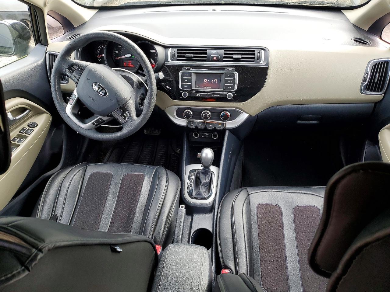 KIA RIO 2016 — 9